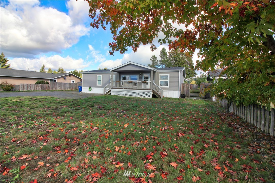 19310 Loganberry Street Southwest Rochester, WA 98579 - Photo 2 of 25