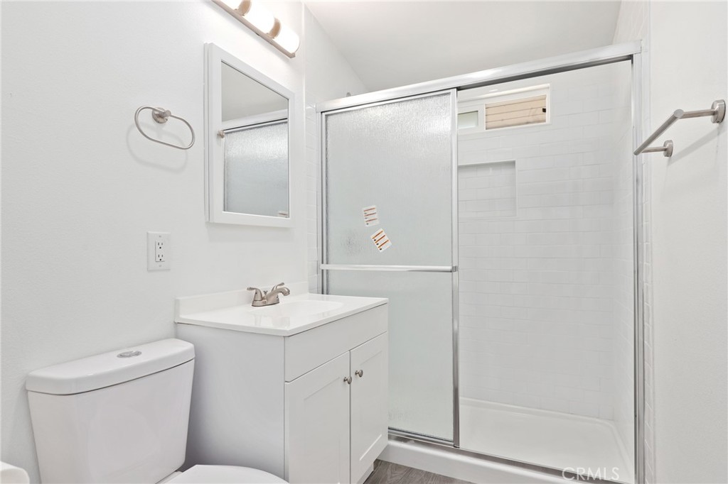 930 Emerald Street Anaheim, CA 92804 - Photo 12 of 21