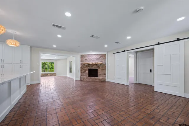 $650,000 | 13426 Cr 468 Tyler Tx 75704, Tyler, TX 75704