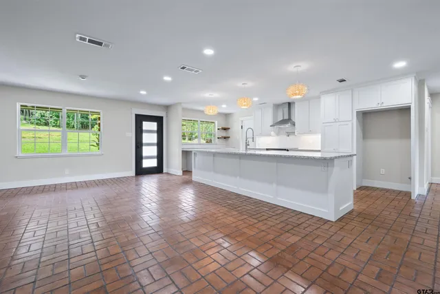 $650,000 | 13426 Cr 468 Tyler Tx 75704, Tyler, TX 75704