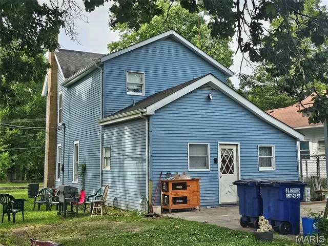$112,000 | 410 West Water Street, Pinckneyville, IL 62274