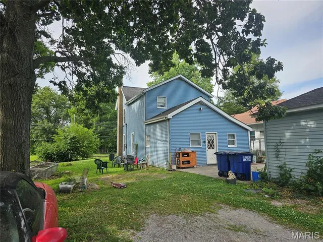 $112,000 | 410 West Water Street, Pinckneyville, IL 62274