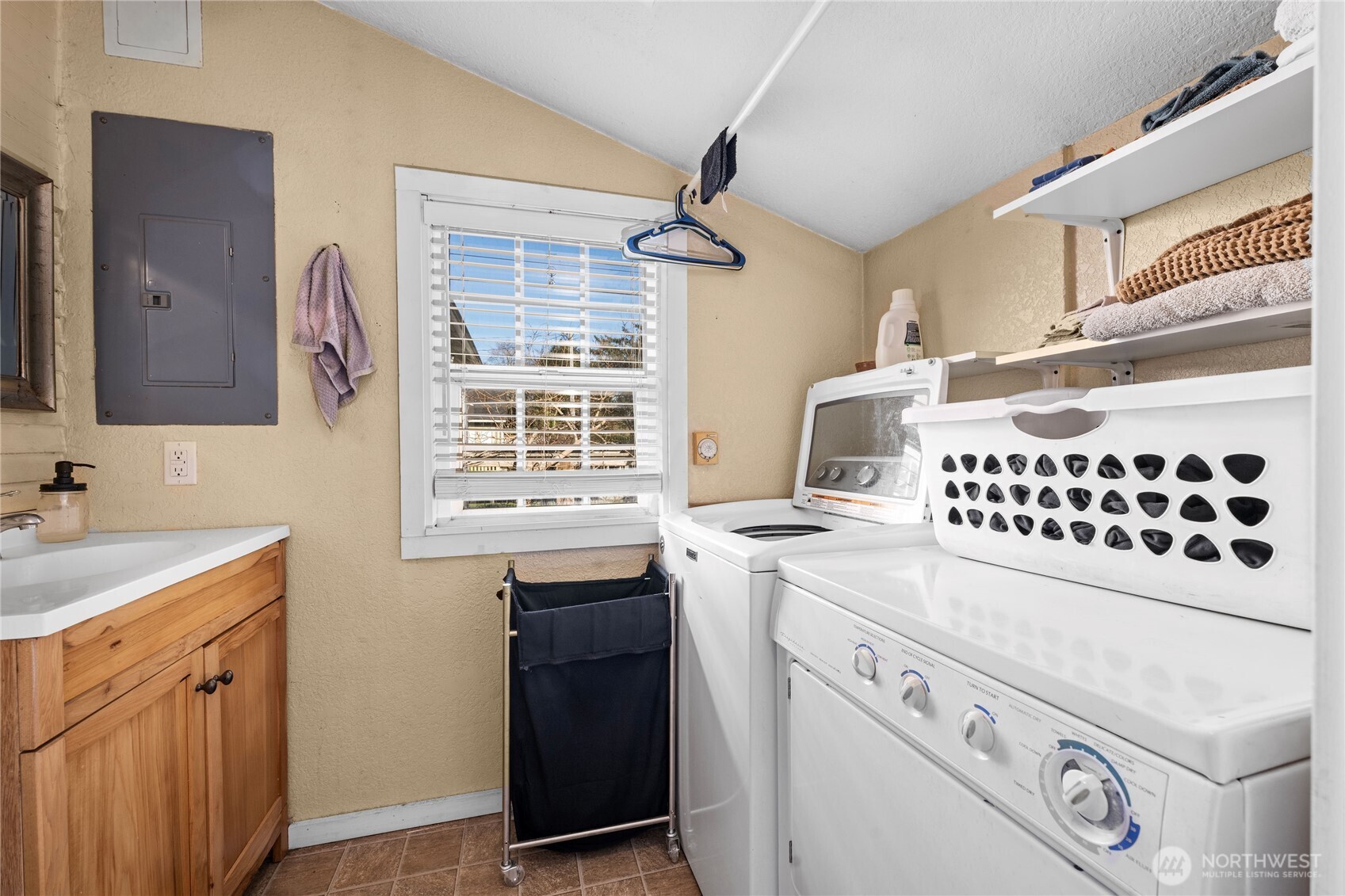 1310 44th Place Seaview, WA 98644 - Photo 21 of 35