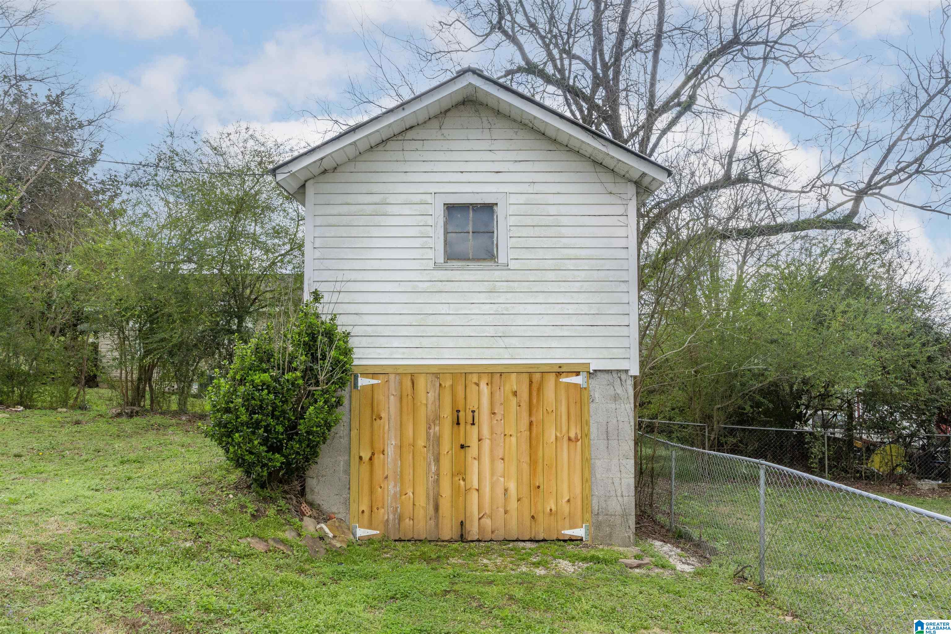 110 2nd Street Warrior, AL 35180 - Photo 25 of 27