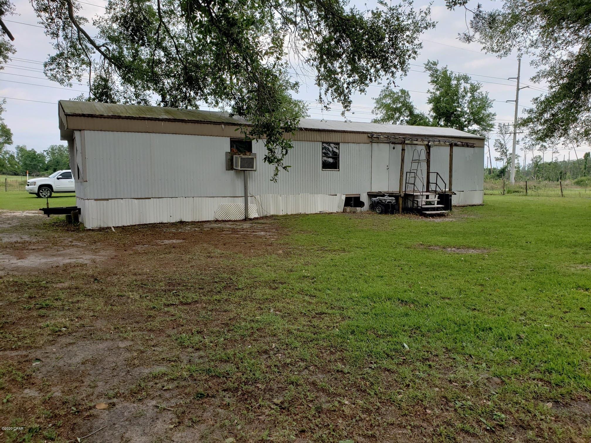 2559 Highway 69 Grand Ridge, FL 32442 - Photo 5 of 19 Gallery Image 5