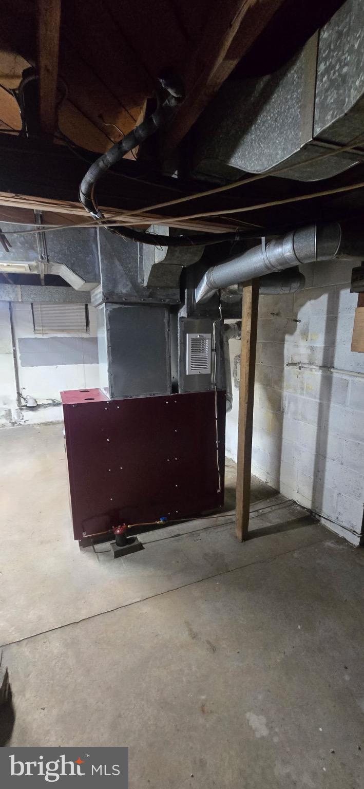 901 Garver Street Roaring Spring, PA 16673 - Photo 10 of 28 Basement with functional heating system.