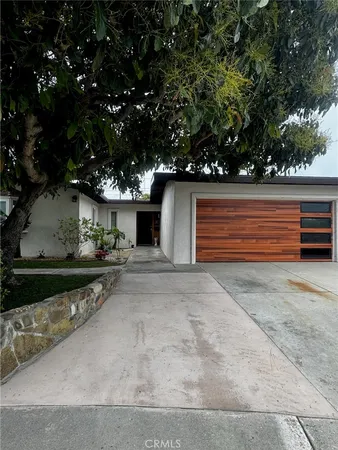 $920,000 | 1720 Elsinore Avenue, Oxnard, CA 93035