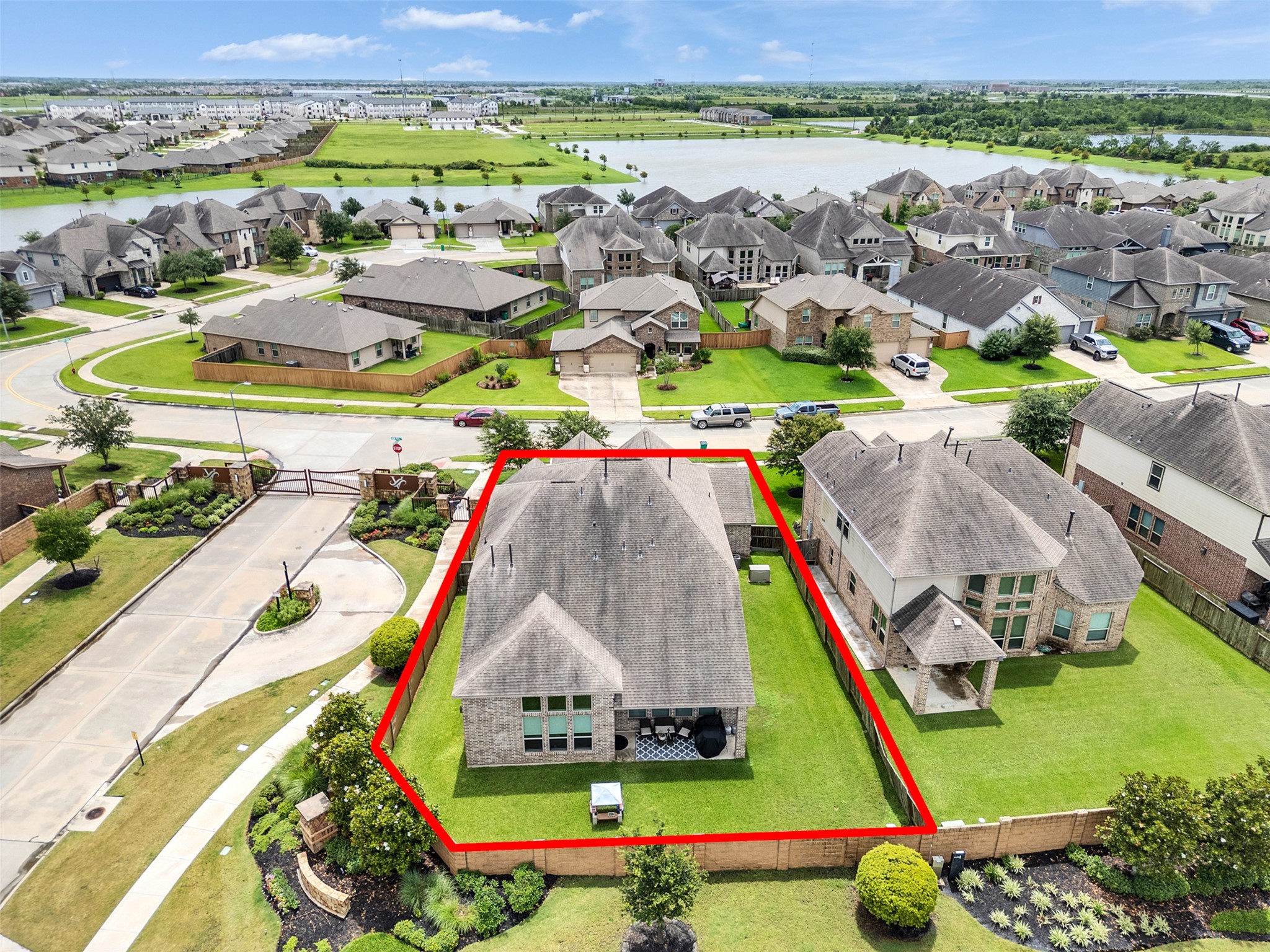 10302 Muir Peak Drive Rosharon, TX 77583 - Photo 40 of 40 Rear additional aerial view