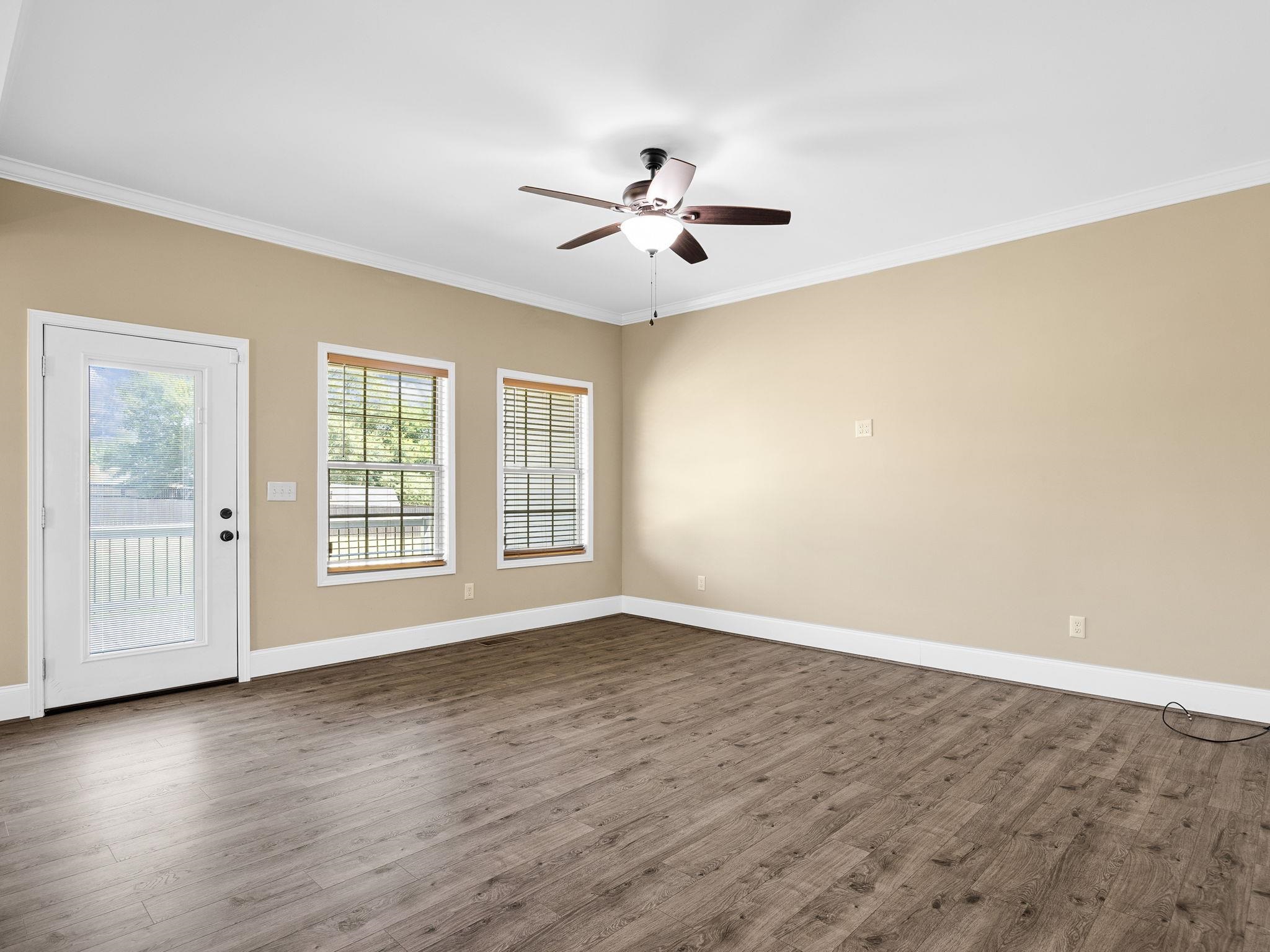 911 Clark Road Inman, SC 29349 - Photo 7 of 35 Gallery Image 7