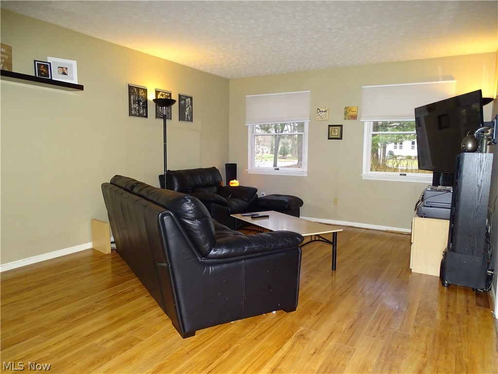 1942 Lillian Road, Unit 2 Stow, OH 44224 - Photo 5 of 20