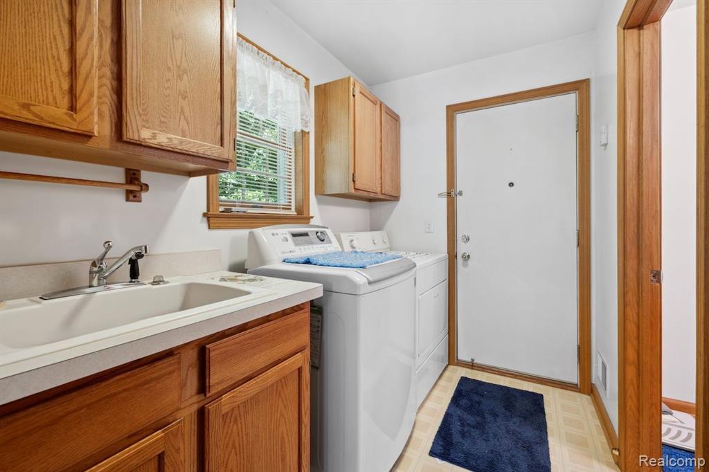 11105 Bohm Road Byron, MI 48418 - Photo 21 of 34
