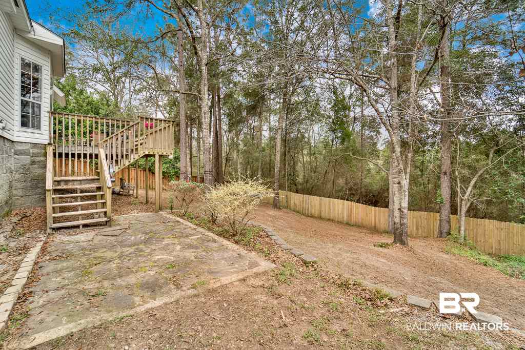 121 Geneva Drive Daphne, AL 36526 - Photo 23 of 26 Large Backyard