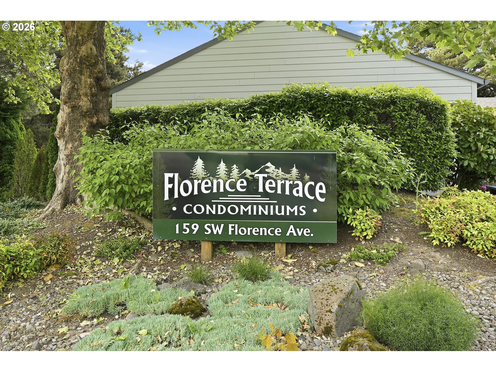 159 Southwest Florence Avenue, Unit E26 Gresham, OR 97080 - Photo 2 of 27