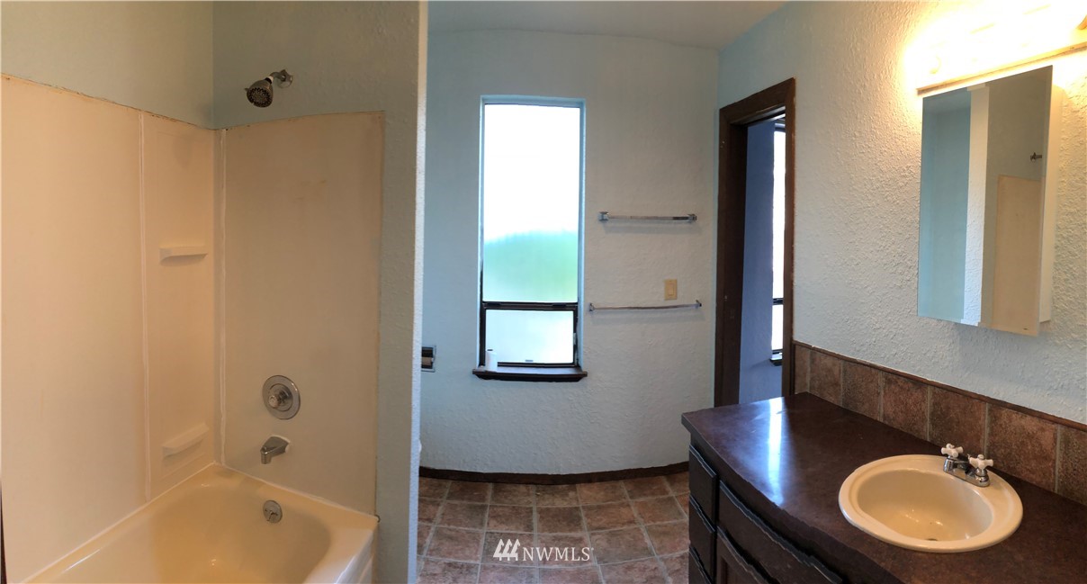 530 Mill Avenue South Renton, WA 98057 - Photo 13 of 29 Gallery Image 13