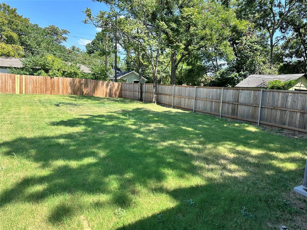 117 West Sears Street Denison, TX 75021 - Photo 31 of 31 New fence! Yard maintenance included!