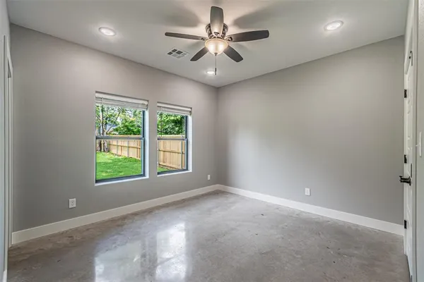 $1,750 | 117 West Sears Street, Denison, TX 75021