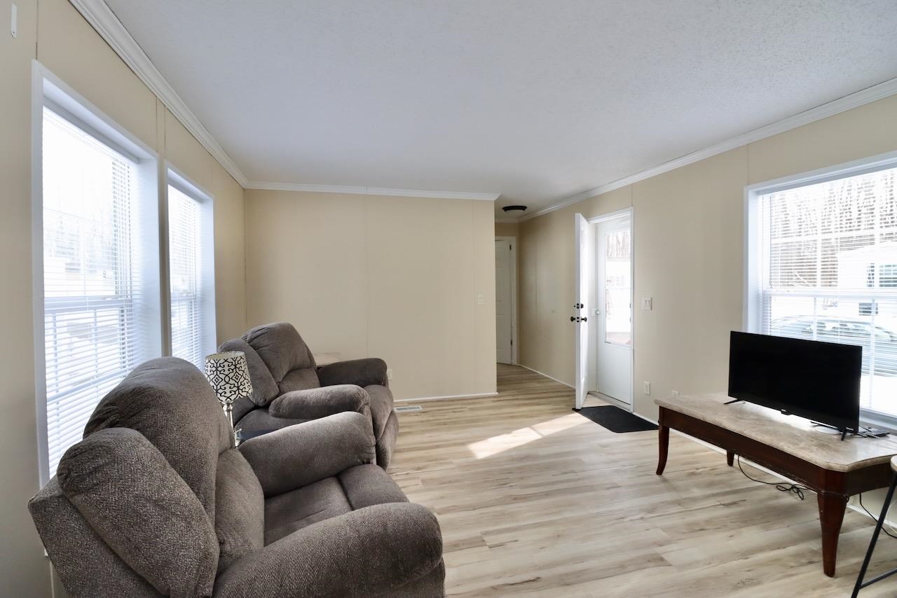 666 South Bluff Road, Unit 512 South Beloit, IL 61080 - Photo 2 of 9