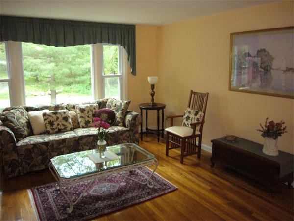 104 Garrison Road Chelmsford, MA 01824 - Photo 7 of 18