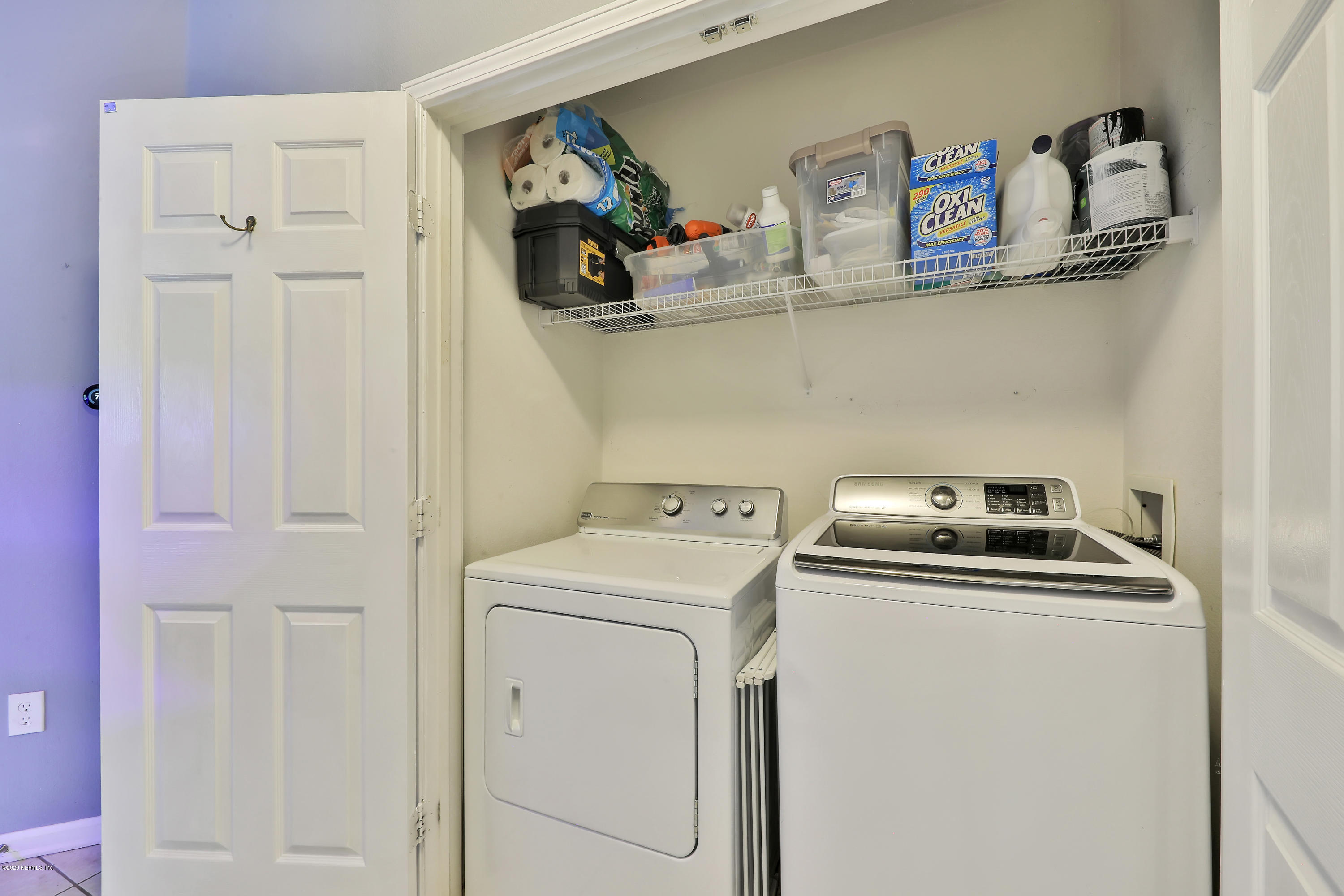 10550 Baymeadows Road, Unit 813 Jacksonville, FL 32256 - Photo 13 of 23 Laundry