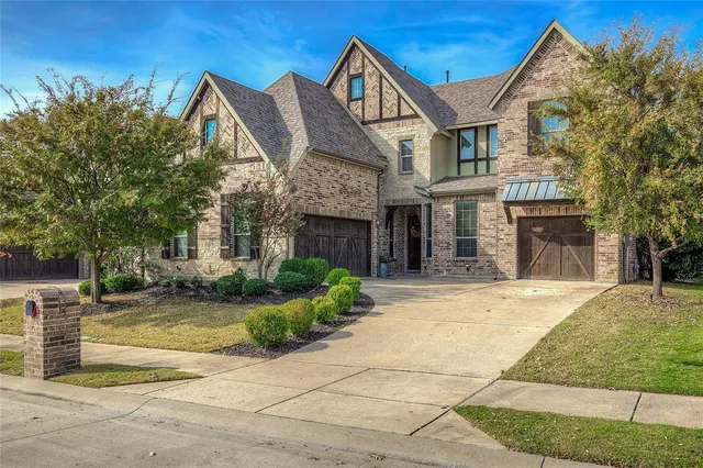$680,000 | 674 Hanover Drive, Rockwall, TX 75087