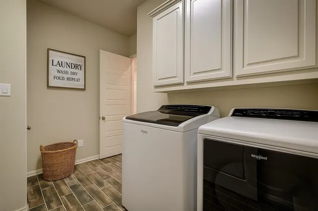 $680,000 | 674 Hanover Drive, Rockwall, TX 75087