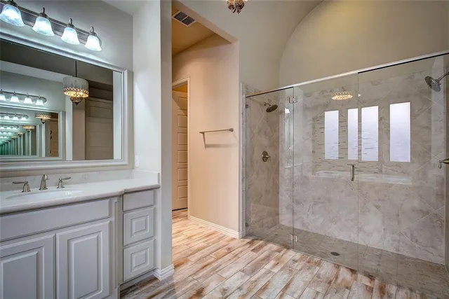 $680,000 | 674 Hanover Drive, Rockwall, TX 75087