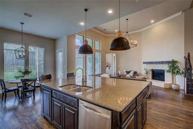 $680,000 | 674 Hanover Drive, Rockwall, TX 75087