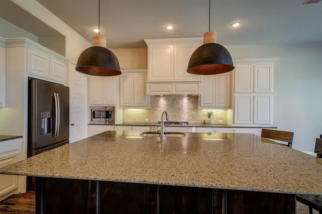 $680,000 | 674 Hanover Drive, Rockwall, TX 75087