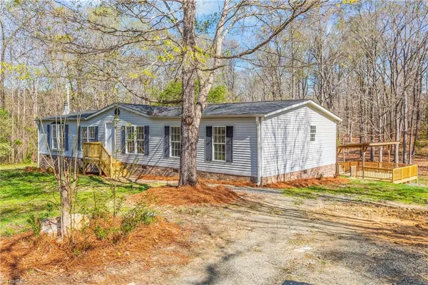 $259,000 | 9274 U.S. Highway 64 West, Thomasville, NC 27360