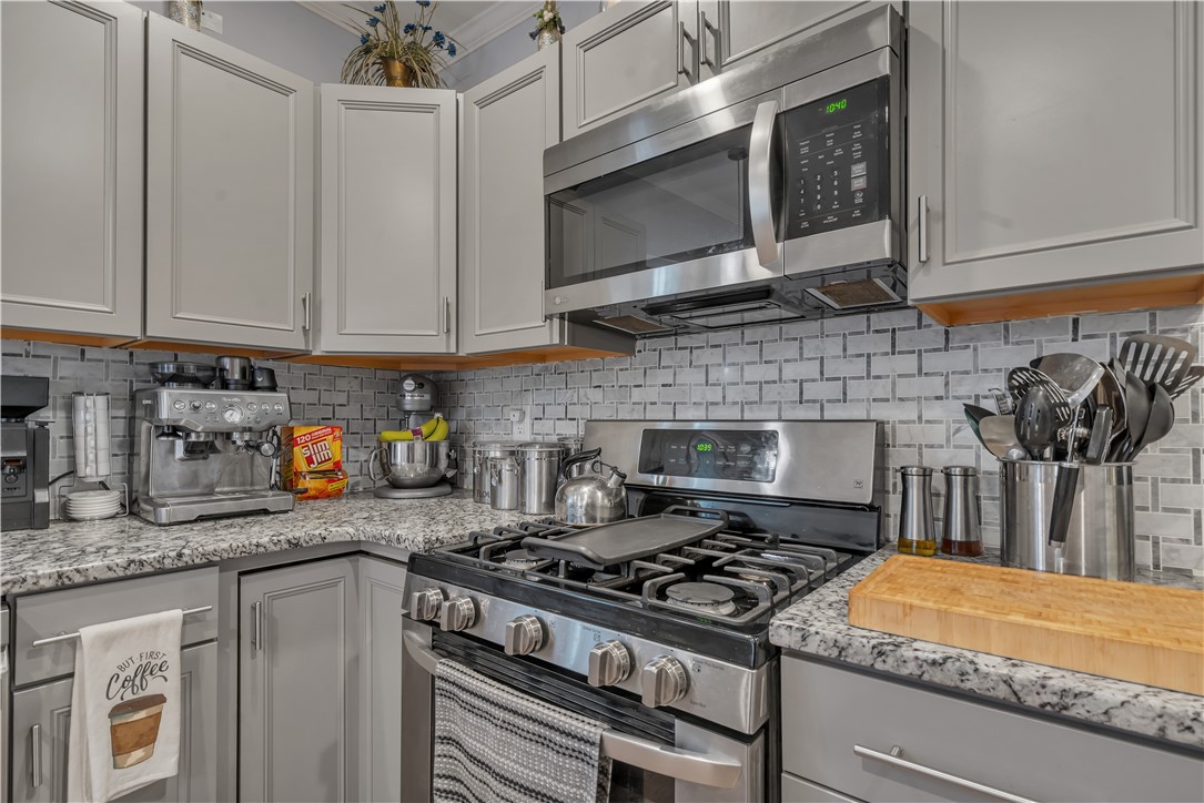 70 West Park Place Woonsocket, RI 02895 - Photo 7 of 36