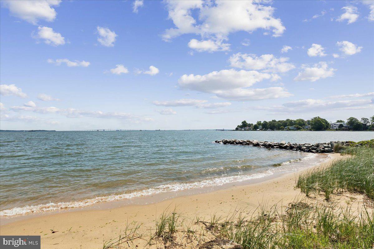 2648 Ogleton Road Annapolis, MD 21403 - Photo 44 of 48 Community beach