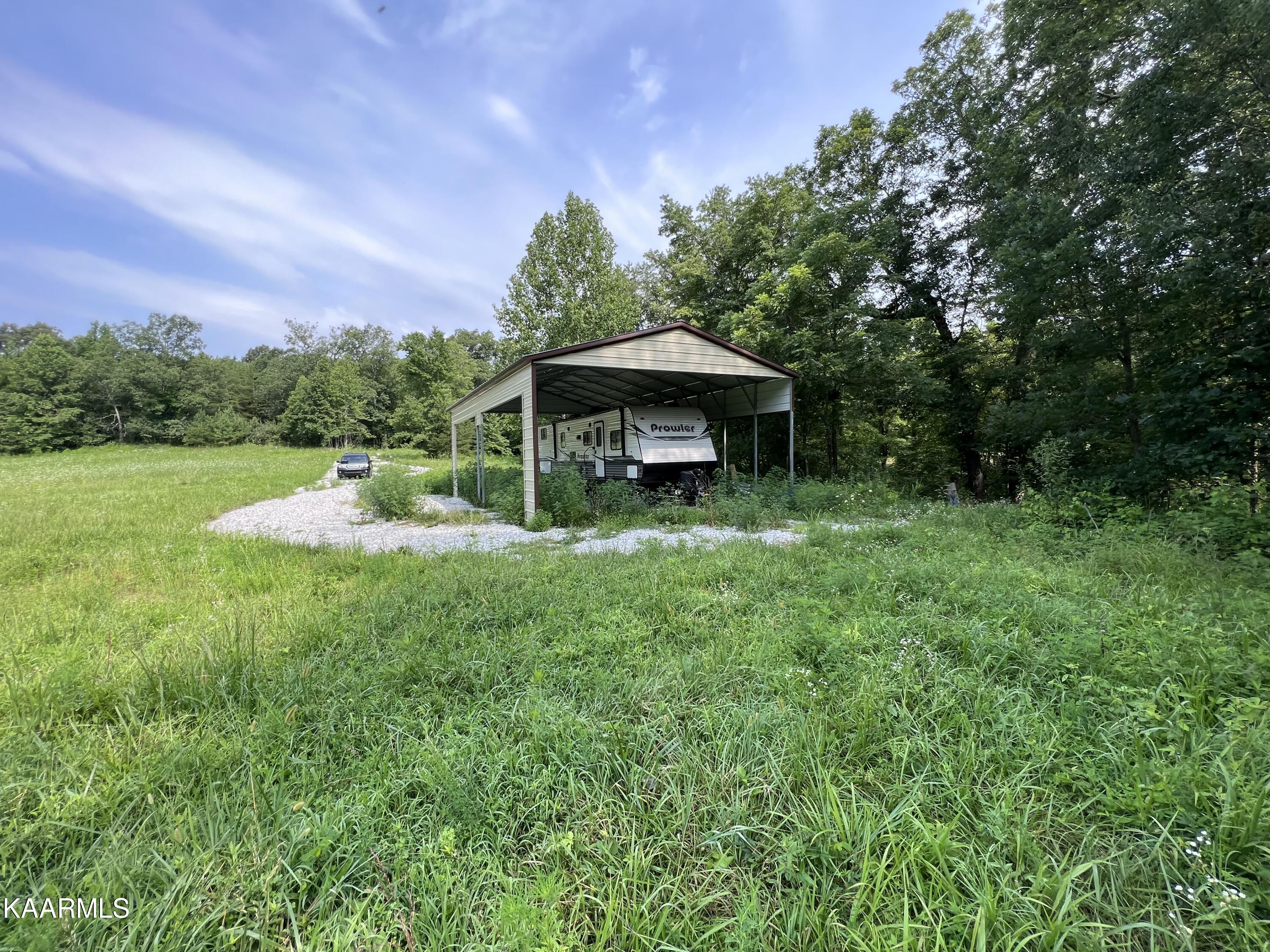 1900 Lewallen Cemetery Road Sunbright, TN 37872 - Photo 23 of 47 IMG_6331