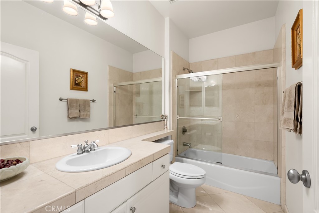 20769 Lugano Way Porter Ranch, CA 91326 - Photo 17 of 41