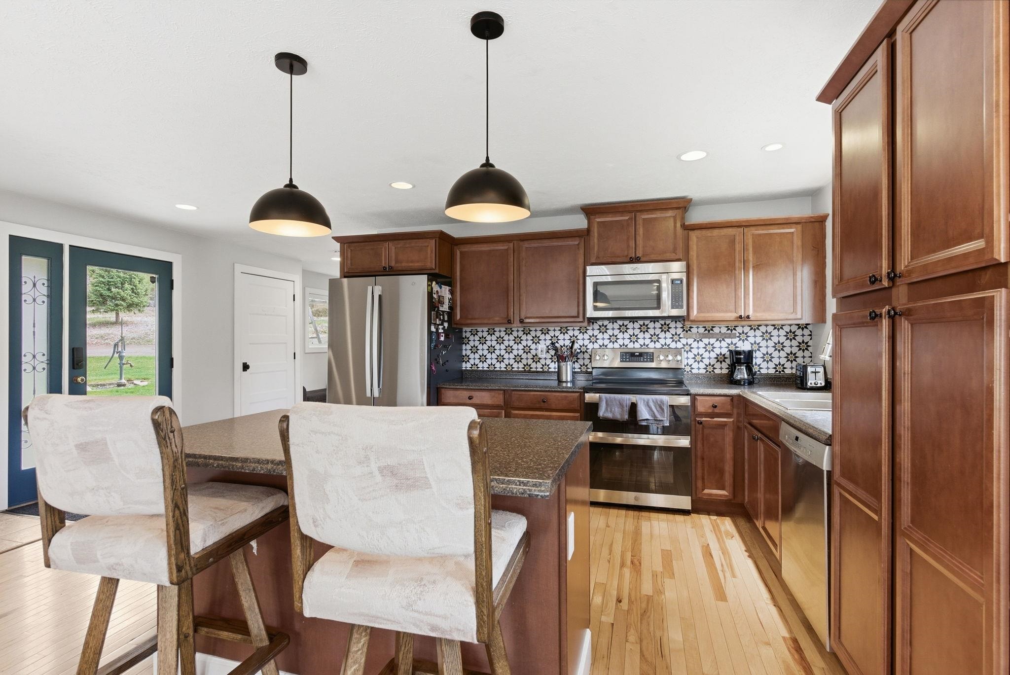 1020 West South Dragoon Drive Colbert, WA 99005 - Photo 9 of 50