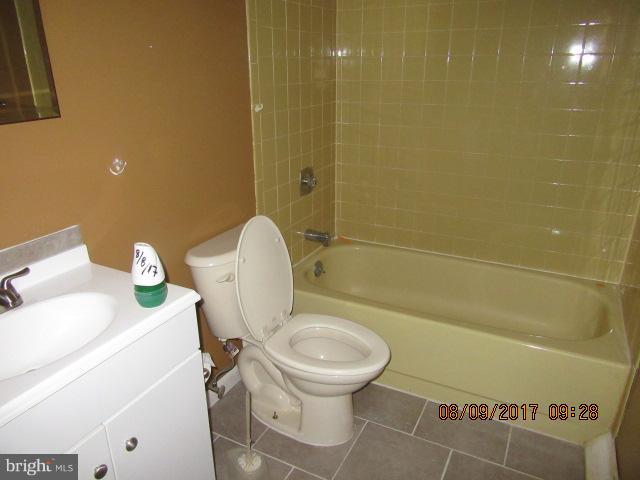 430 Carroll Island Road Baltimore, MD 21220 - Photo 9 of 12 Bath (Master)