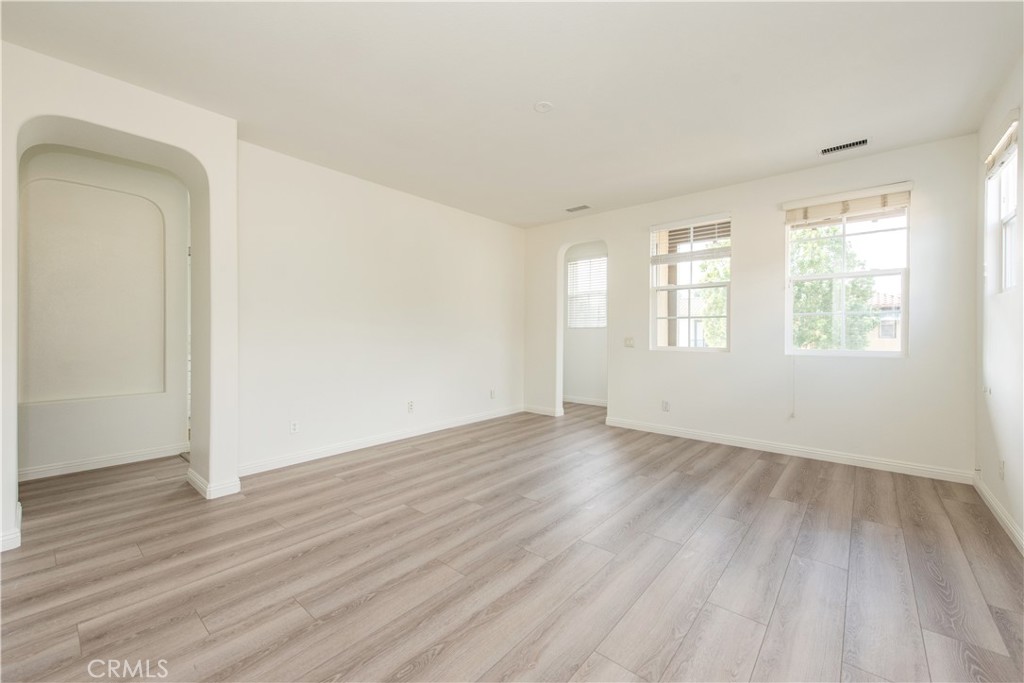 32 Sebastian Irvine, CA 92602 - Photo 15 of 41