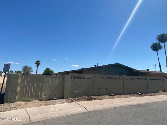 $2,250 | 3624 West Peoria Avenue, Phoenix, AZ 85029