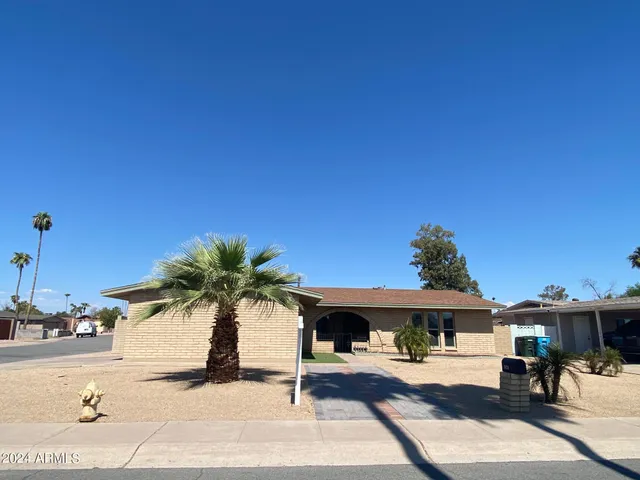 $2,250 | 3624 West Peoria Avenue, Phoenix, AZ 85029
