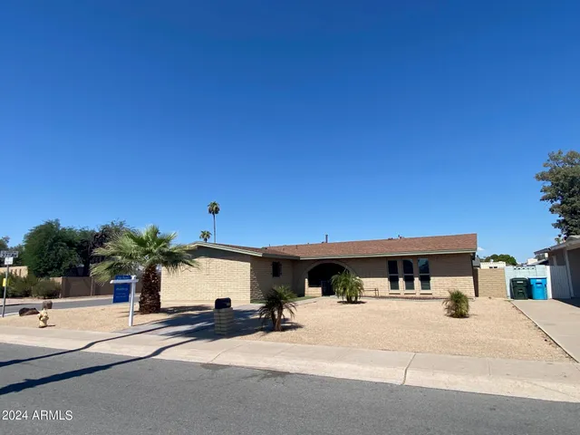 $2,250 | 3624 West Peoria Avenue, Phoenix, AZ 85029