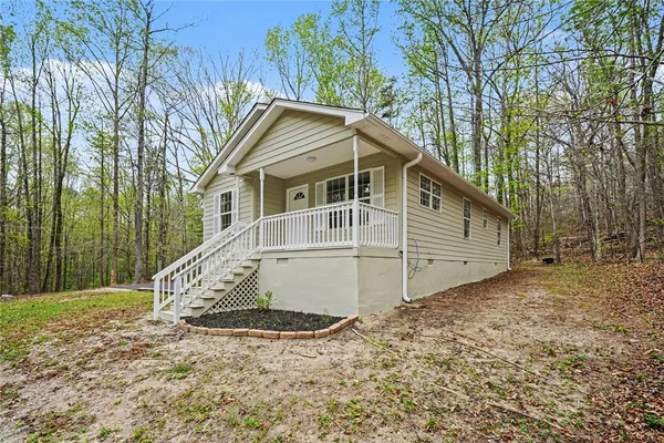 $219,000 | 468 Holden Drive, Westminster, SC 29693
