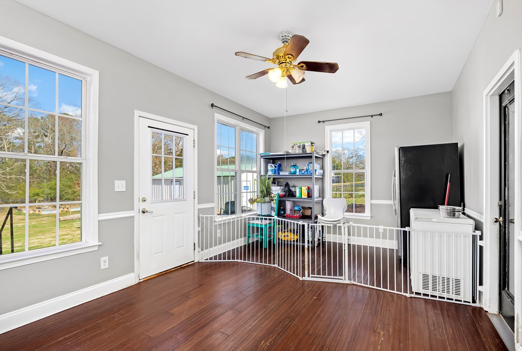 72 Newton Road LaGrange, GA 30240 - Photo 21 of 32 sun room