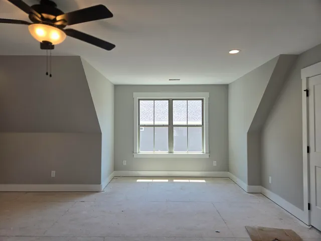 $694,900 | 9892 Trestle Circle, Unit 50, Ooltewah, TN 37363