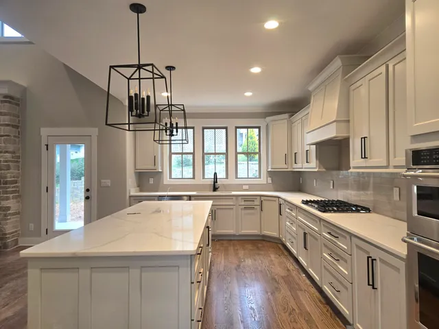 $694,900 | 9892 Trestle Circle, Unit 50, Ooltewah, TN 37363