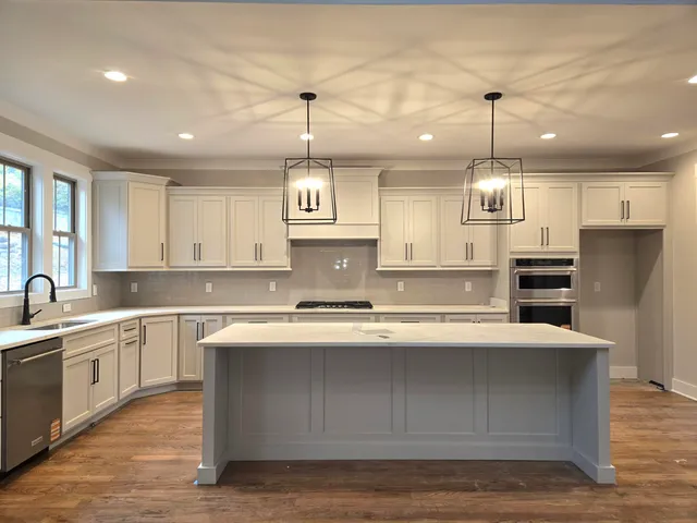 $694,900 | 9892 Trestle Circle, Unit 50, Ooltewah, TN 37363