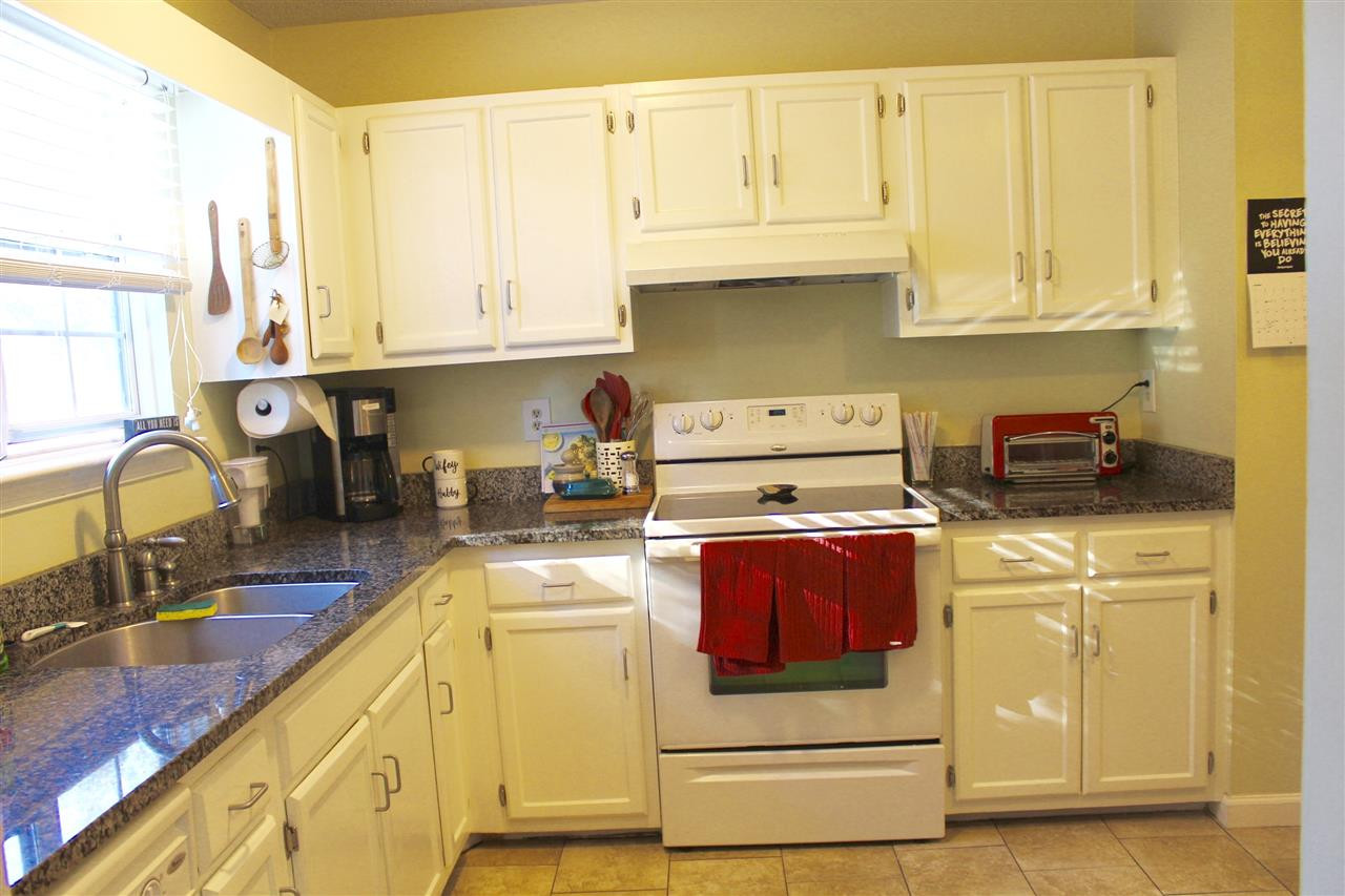 5448 Pine Top Circle Raleigh, NC 27612 - Photo 5 of 16 Photo 5
