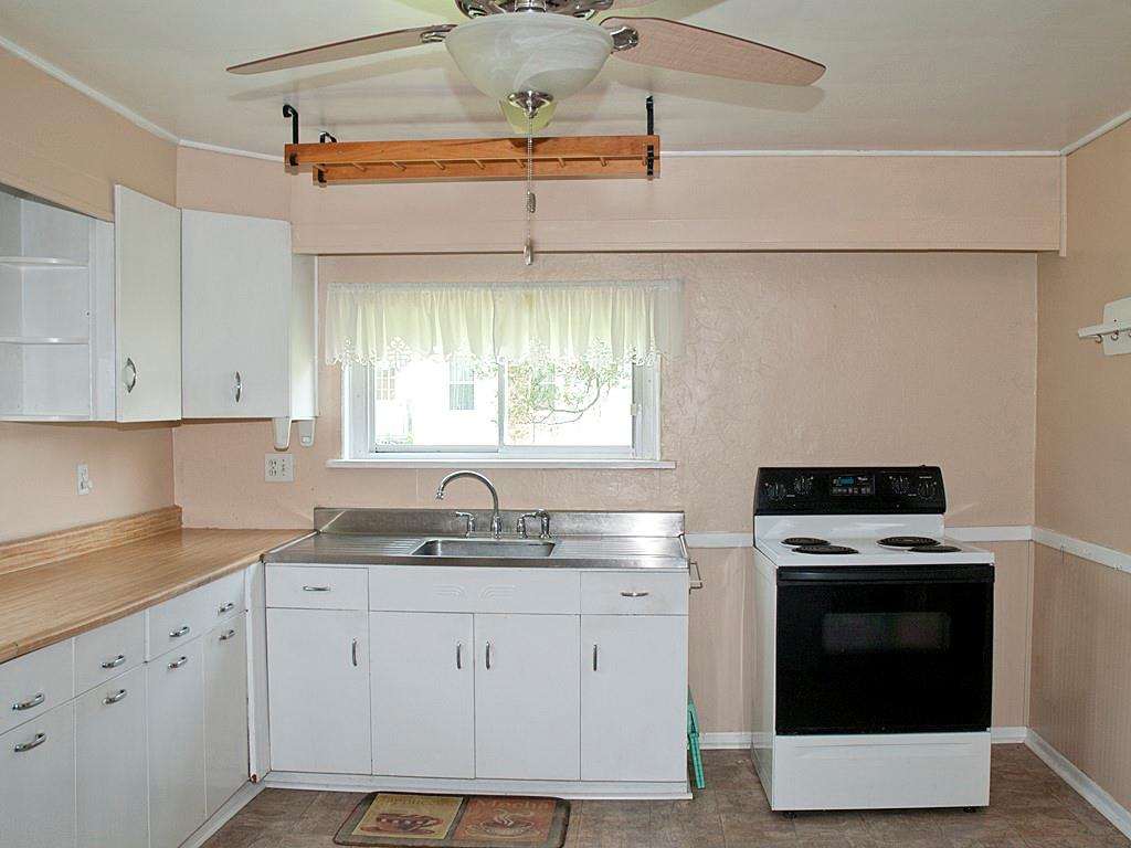 1188 Beaver Midland Road Industry, PA 15052 - Photo 8 of 29 Kitchen