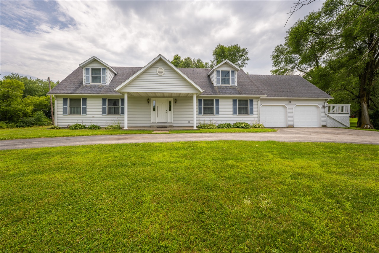 8535 Eau Claire Road Berrien Center, MI 49102 - Photo 2 of 61