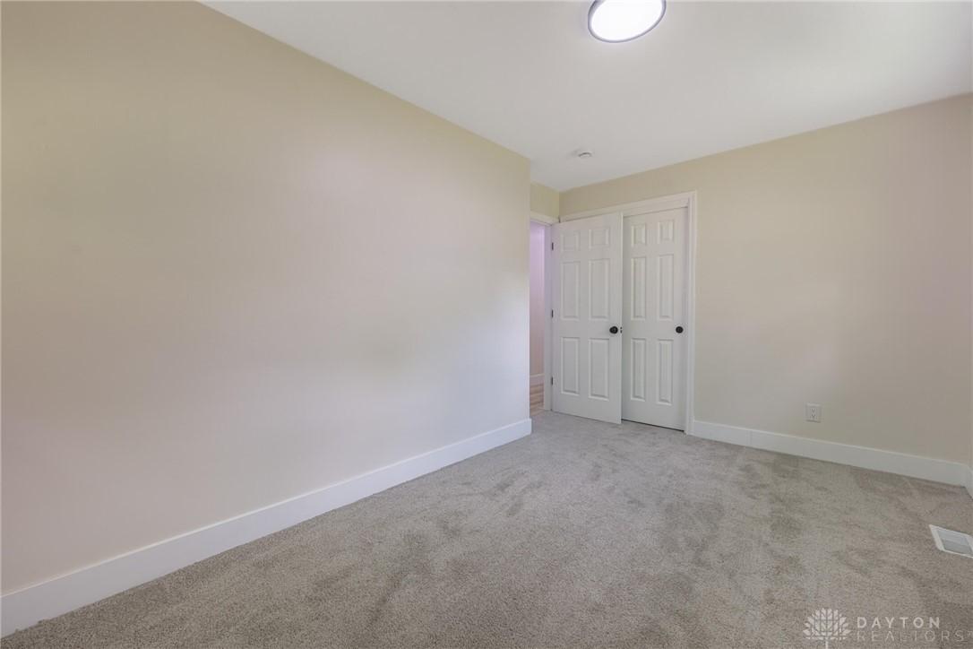3881 Robinson Vail Road Franklin, OH 45005 - Photo 19 of 30