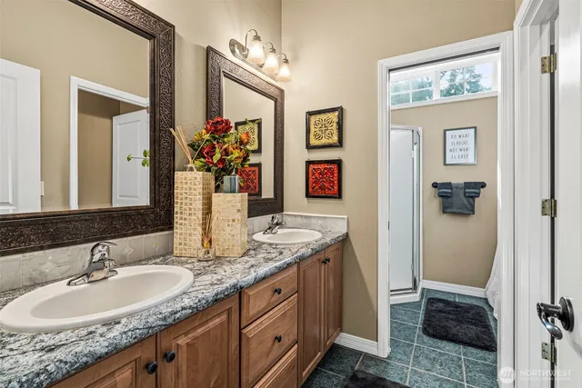 $1,095,000 | 9609 346th Street South, Roy, WA 98580