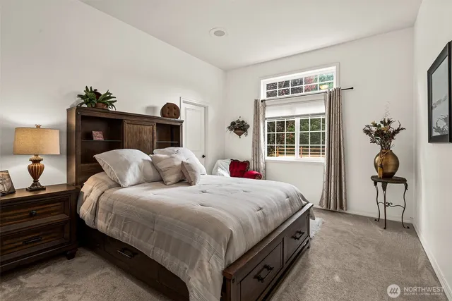 $1,095,000 | 9609 346th Street South, Roy, WA 98580